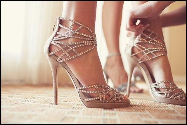 wedding photo - Muddy high heels wedding shoes for bride