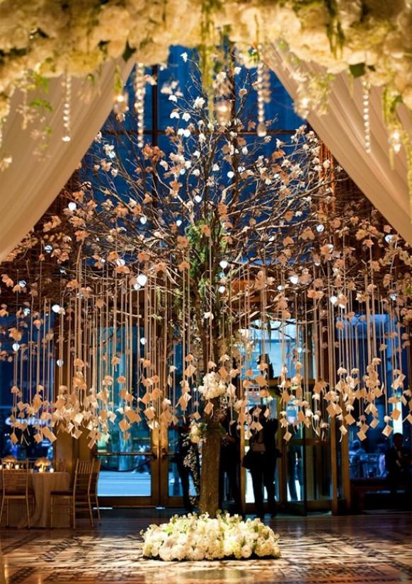 Wedding Guest Tree ♥ Unique &amp; Creative Wedding Ideas 