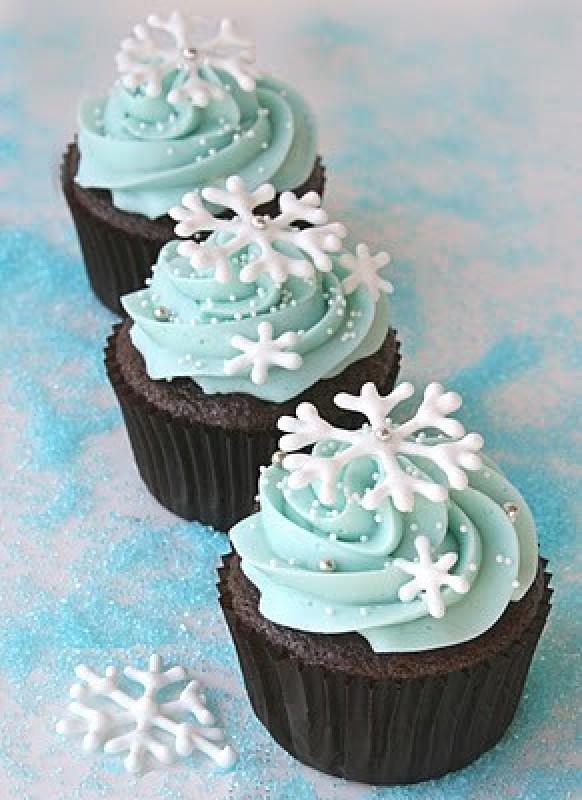 Winter Wedding Cupcakes