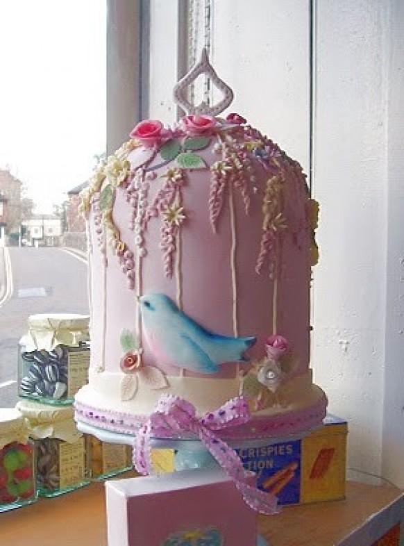 Special Wedding Cakes ♥ Vintage Wedding Cake Decorations