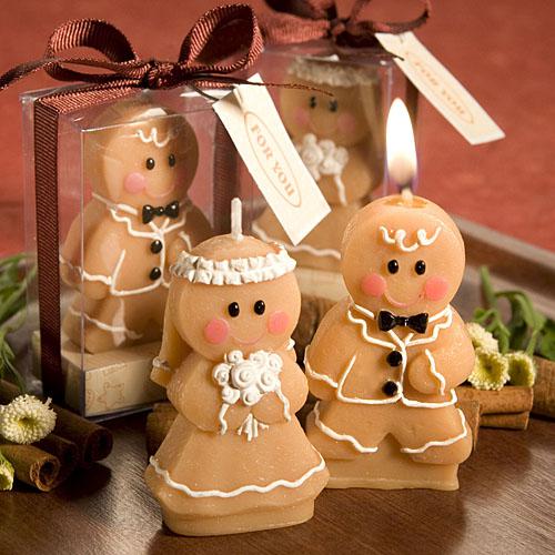 Hochzeit - Adorable Gingerbread Bride & Groom Candle Favors Hochzeit Bevorzugungen