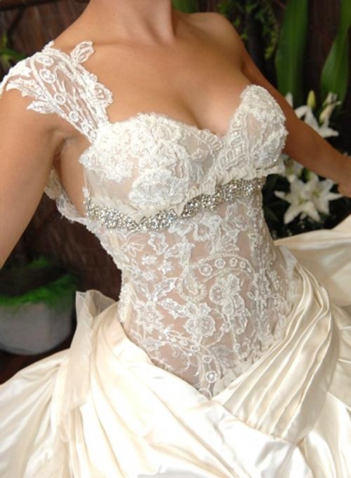 زفاف - ثوب الزفاف