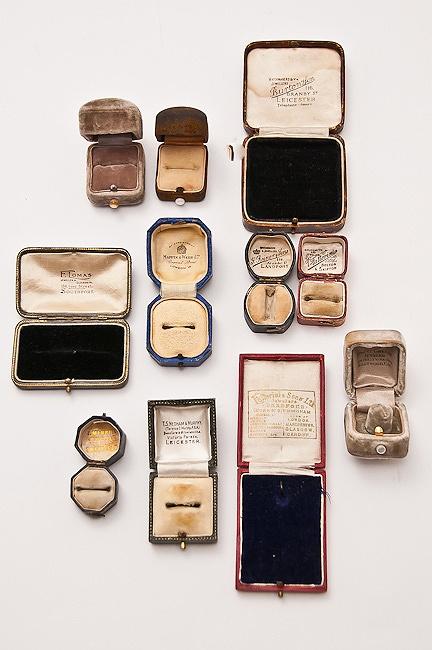 Wedding - Antique jewelry boxes