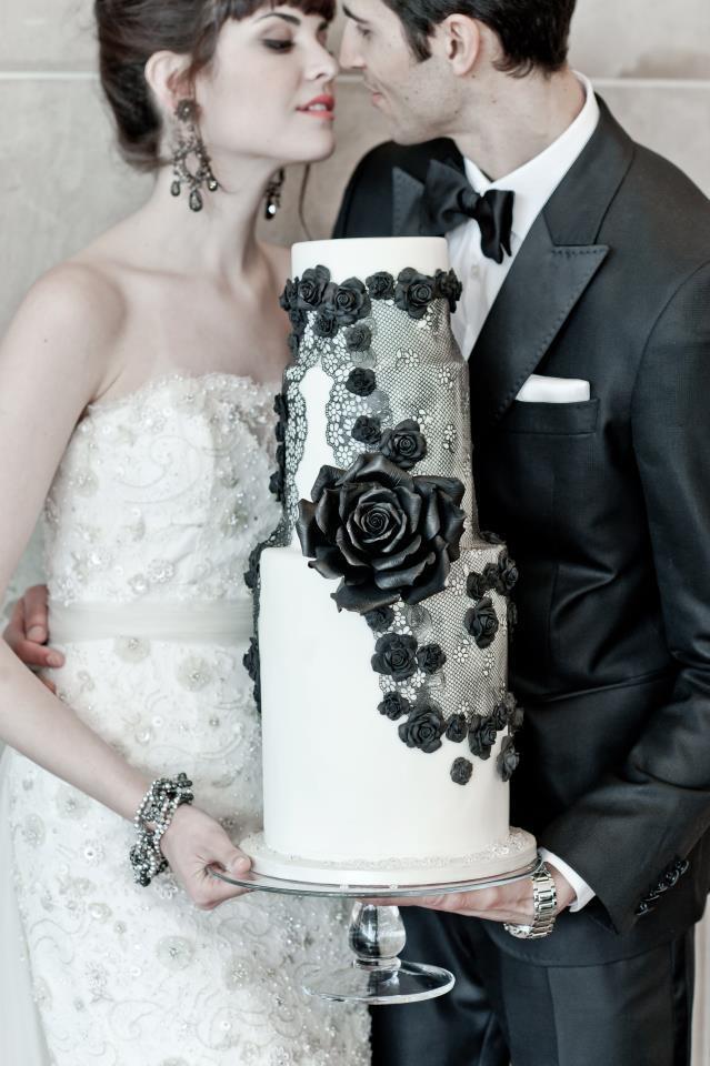 Wedding - Lace Noir