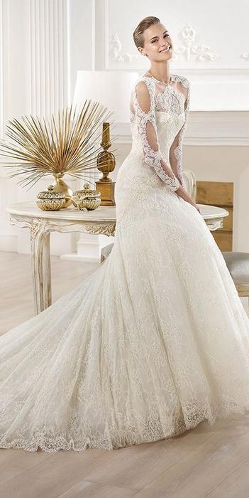 Wedding - Full sleeved wedding dress with floral patterns