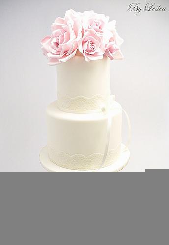 زفاف - الورد الوردي مع الدانتيل