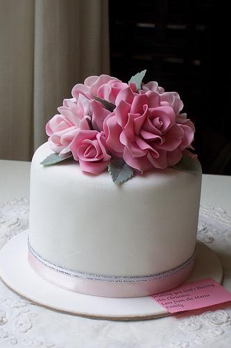 زفاف - مختلطة الورد الوردي كعكة