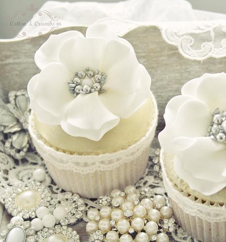 Mariage - Blanc et or Cupcakes