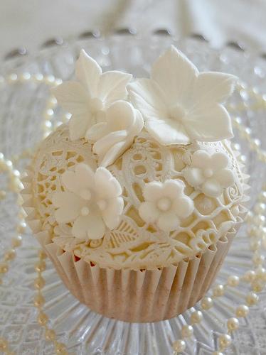Wedding - Ivory And White Lace Flowers Cupcake