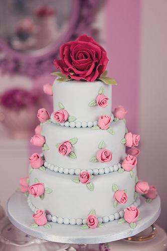 Mariage - Cath Kidston inspiré le tableau de gâteau de mariage