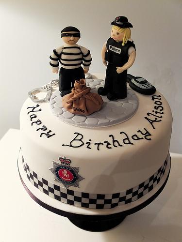 زفاف - كعكة الشرطة