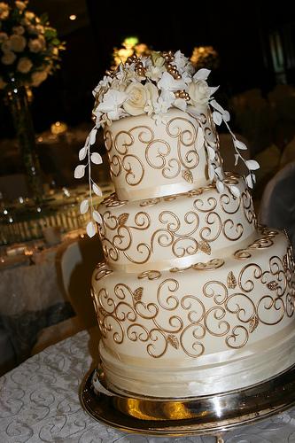 Wedding - Gold Scroll Cake 2