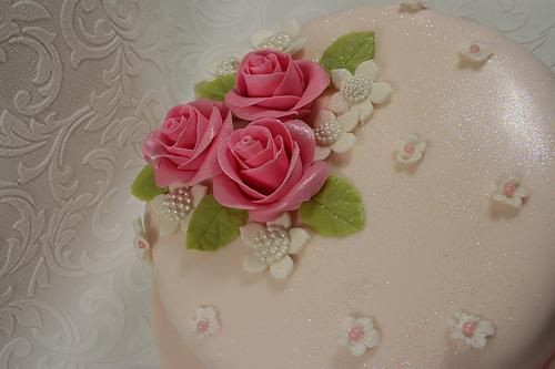 Mariage - gâteau rose