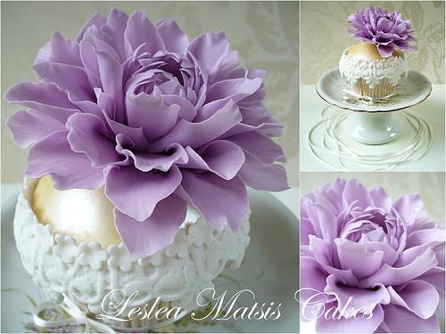 Wedding - Dahlia Cupcake