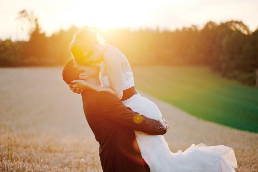 Mariage - Coucher de soleil portrait de mariage