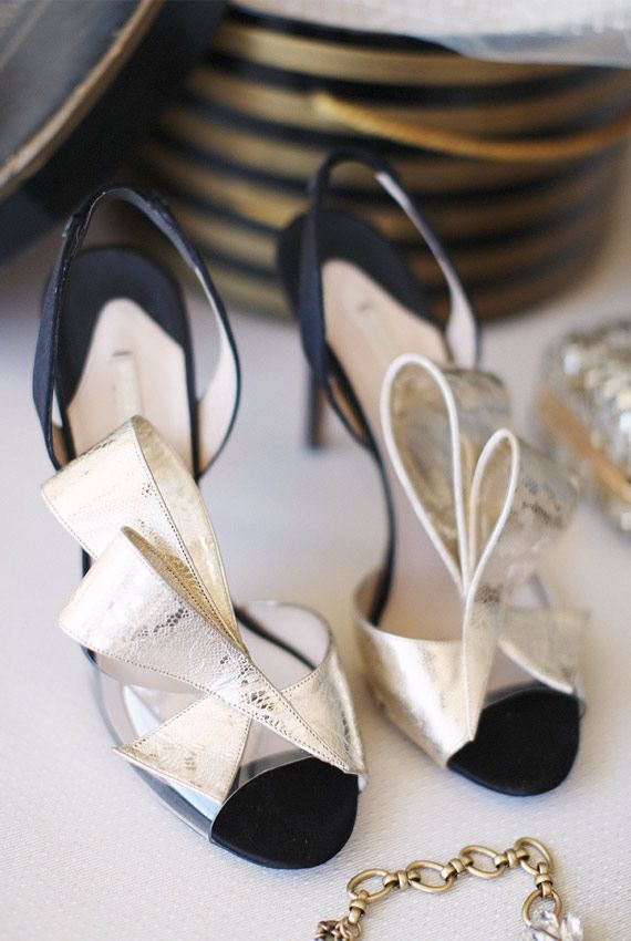 زفاف - Black and ivory wedding shoes by Nicholas Kirkwood