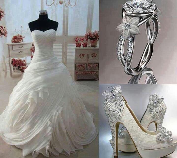 Hochzeit - Wedding Gown 