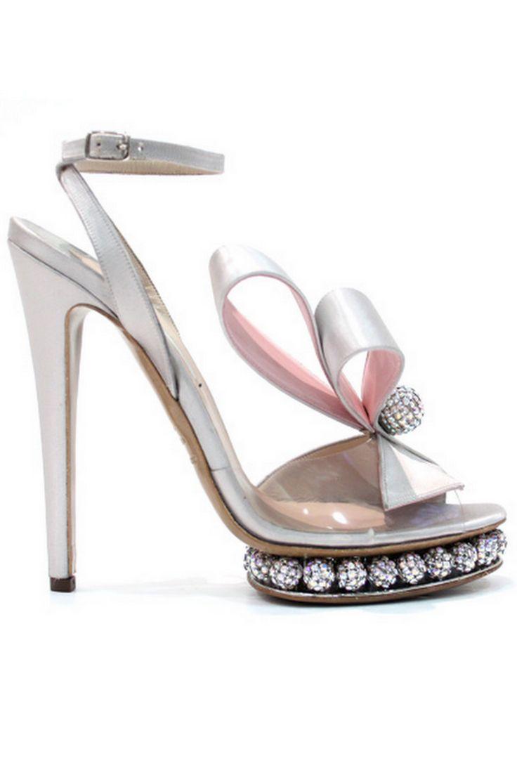 Wedding - Ivory wedding sandal with crystals in the sole