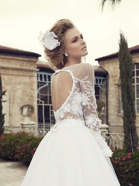 Wedding - An amazing white net wedding gown