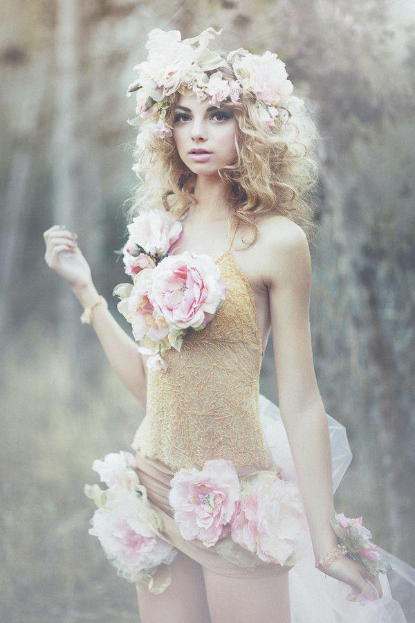Hochzeit - Die Wild Rose Fairy Von Emily Soto