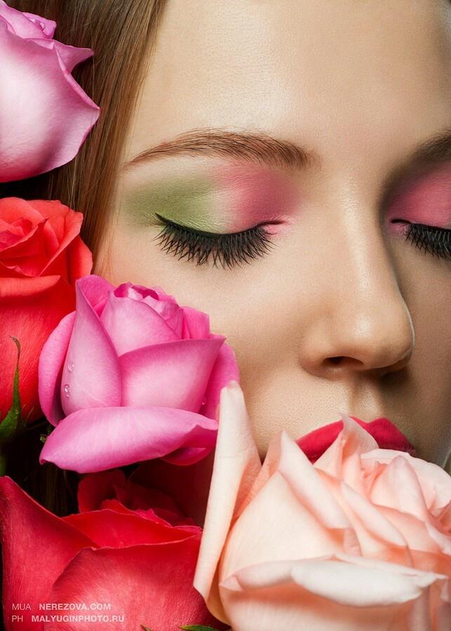 Wedding - Makeup with pink and green colored eye shadow.
