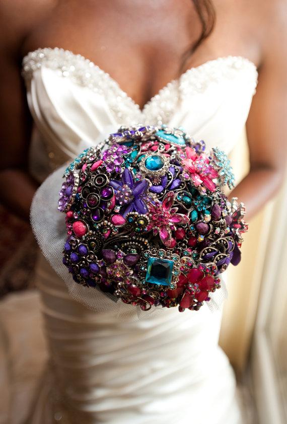 Hochzeit - Brosche Bouquet Custom Order
