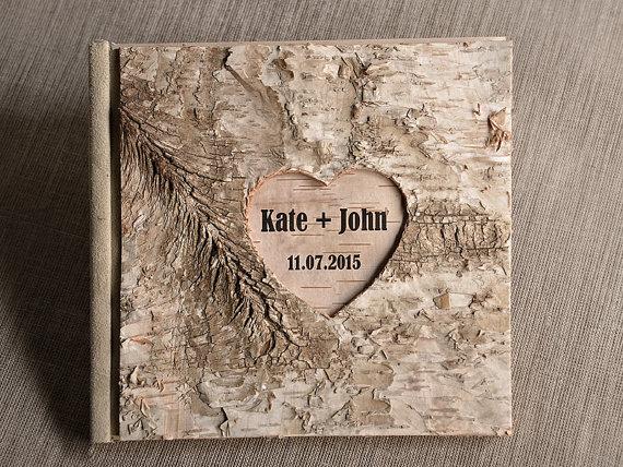 Wedding - Wood Guestbook, Wooden Wedding Guest Book, Natural Birch Bark , Country Style Engraverd Names - New