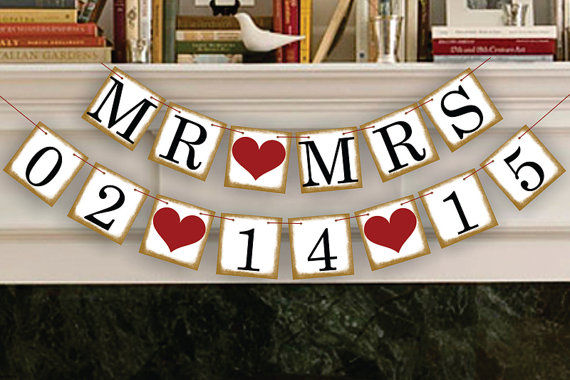 Hochzeit - Mr Mrs Save The Date Banner - Wedding Photo Prop - Mr Mrs Save The Date Sign - Wedding Banner - Wedding Garland - New
