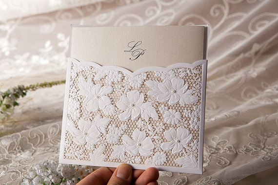 زفاف - Lace Floral Wedding Invitation in White (Set of 50) - New