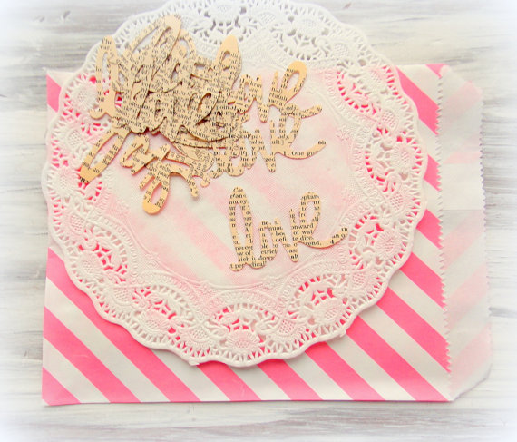 Mariage - Love Die Cut Confetti  / Wedding Decor / Valentine's Day Decor - New