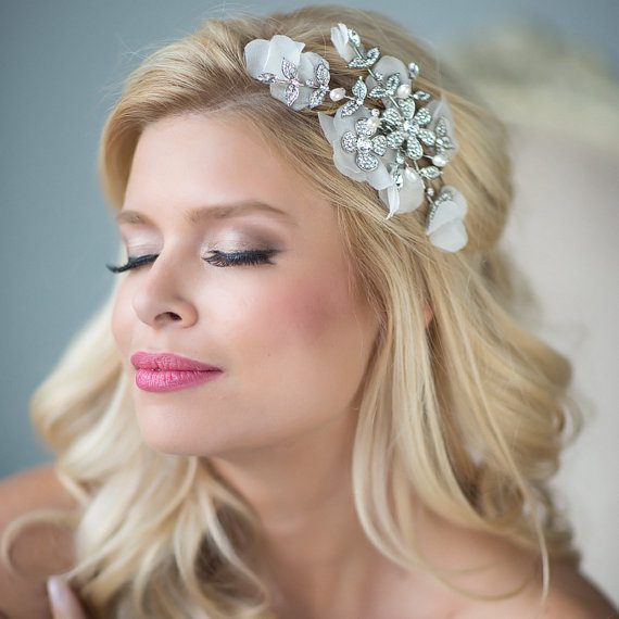 زفاف - Pearl & Crystal Bridal Comb, Wedding Hair Accessory,  Bridal Hair Accessory - New