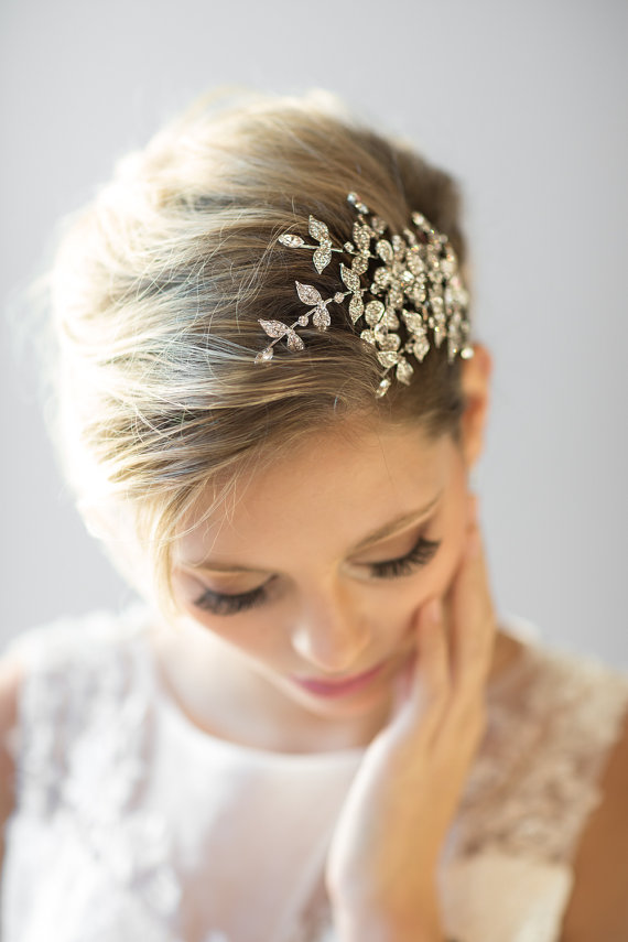 Hochzeit - Crystal Bridal Comb, Wedding Hair Accessory,  Bridal Hair Accessory - New