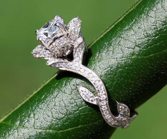 زفاف - BLOOMING Work Of Art - Flower Rose  Lotus Diamond Engagement Ring - Milgrain - Beauty - Flower - 14K - Vine - leaves - fL07 Patented design - New