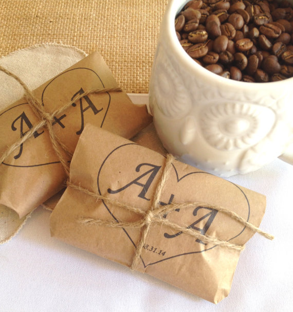 Mariage - Coffee Wedding Favors // Unique Winter Wedding Favors. Custom Stamp. Set of 50. - New