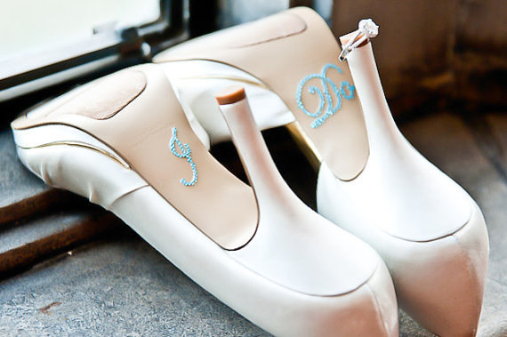Hochzeit - BLUE "I Do" Shoe Rhinestone Applique - New