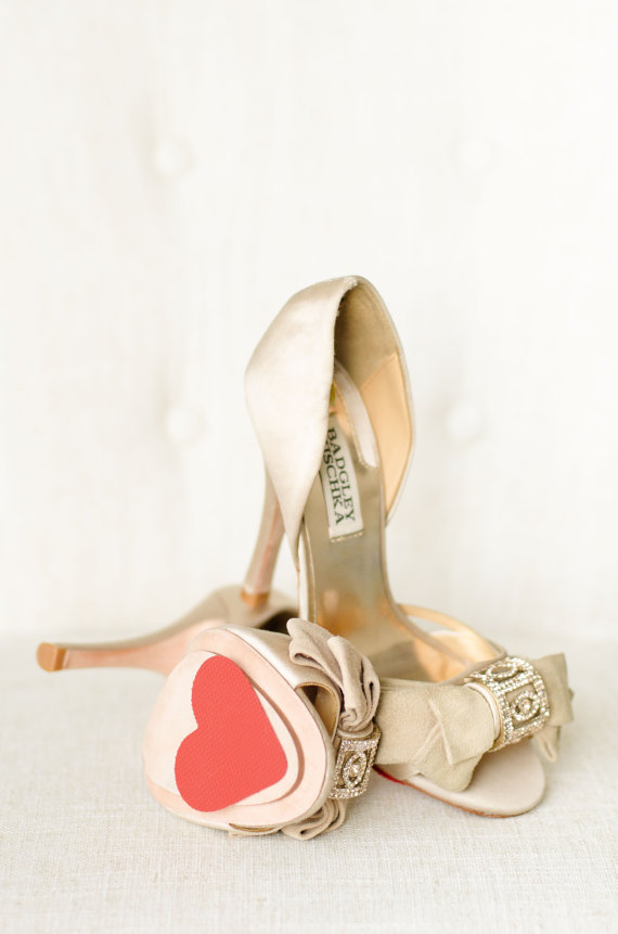 زفاف - Wedding Shoe Heart Petals - New