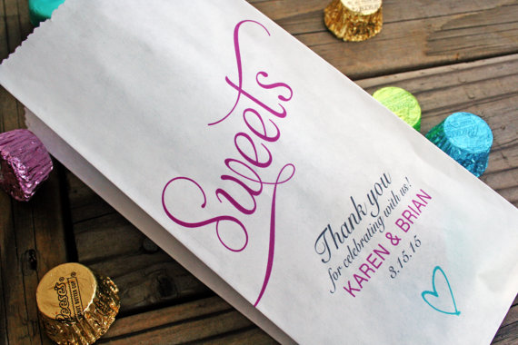 زفاف - Wedding Sweets Candy Bag  - Slim Paper Candy Bag Favor - 25 White Bags - New