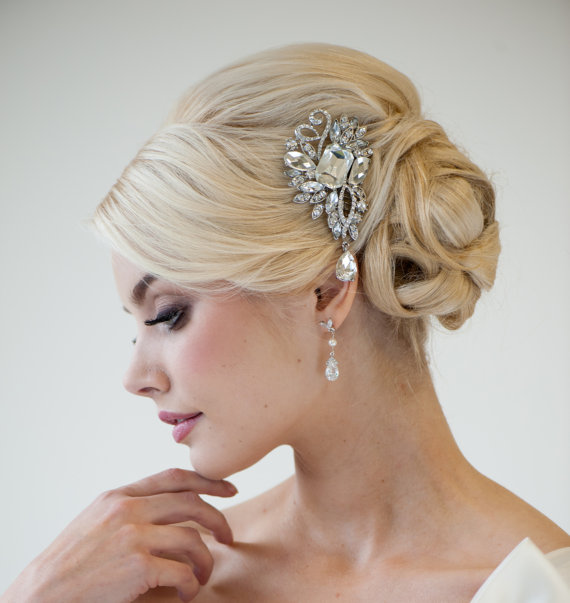 Hochzeit - Bridal Crystal Hair comb