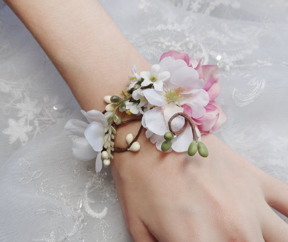 Hochzeit - wedding cuff bracelet