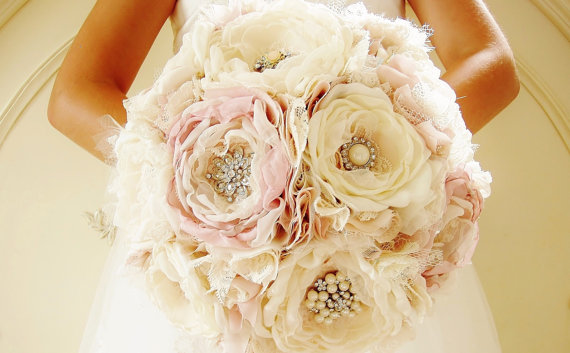 Свадьба - Fabric Brooch Bouquet -   Bridal Bouquet