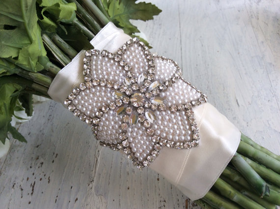Wedding - Crystal Bouquet Wrap, Wedding Bouquet, Bridal Bouquet, a Bouquet, Bride Bouquet, Wedding Accessories,Bridesmaid gift, MOH gift,Bouquet-LILY - New