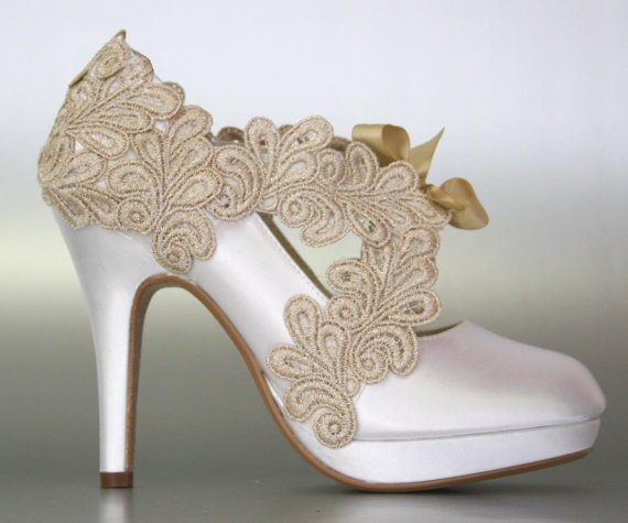 زفاف - Platform Bridal Shoes with Champagne Lace Overlay