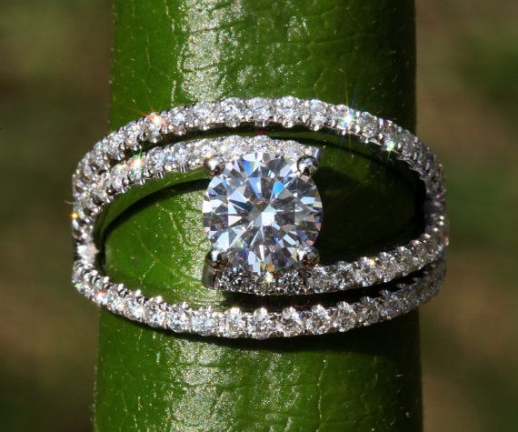 Свадьба - Diamond Engagement Ring - weddings - brides - Luxury -Swirly - unique - twist - Abstract - 14K - Bp034 - New