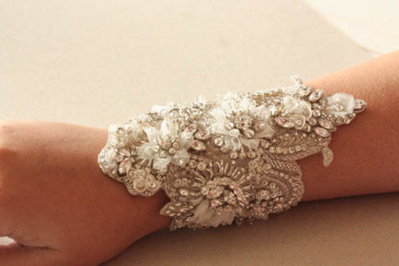زفاف - Wedding bracelet beaded on fabric - Isla - New