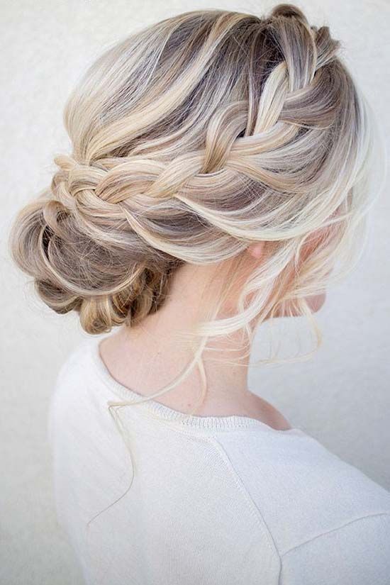Hochzeit - 7 Romantic Wedding Hairstyles Have A Perfect Balance Of Elegance And Trendy