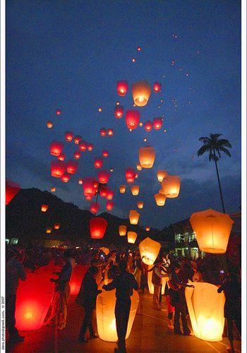 Hochzeit - Forevemore Events: Wedding Advice Wednesday: Tangled Lanterns?