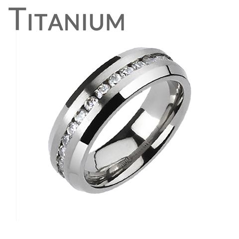 Wedding - Admiration - Flashing Beauty Titanium Ring White Cubic Zirconias