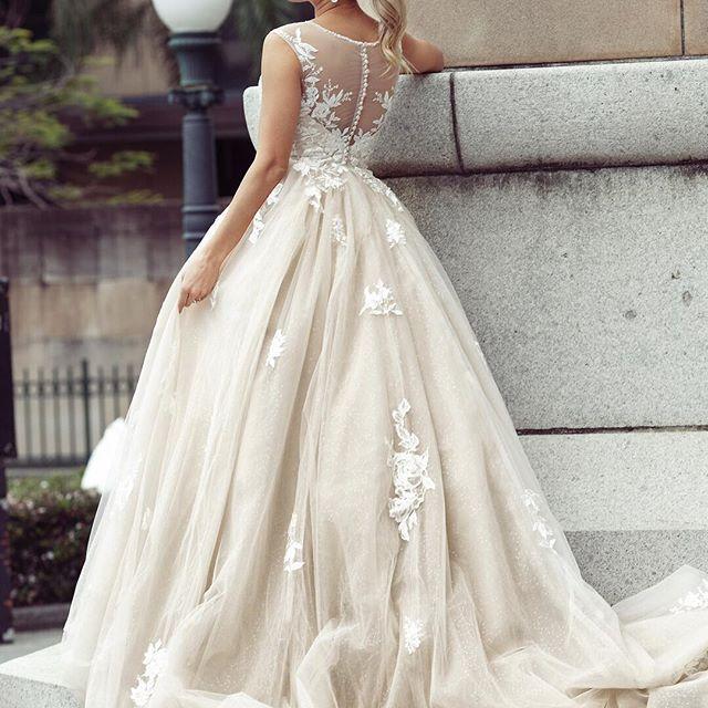 Hochzeit - Bridal Gown