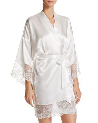 Hochzeit - In Bloom by Jonquil The Bride Wrap Robe