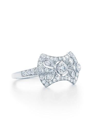 Hochzeit - Kwiat Vintage Bow Diamond Ring 